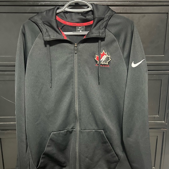 Team Canada Nike Sweater - Picture 1 of 4